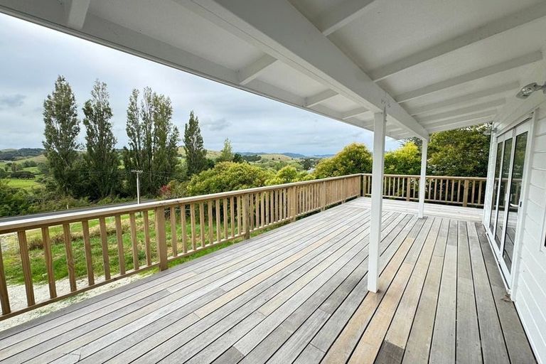 Photo of property in 60 Hurndall Street East, Maungaturoto, 0520