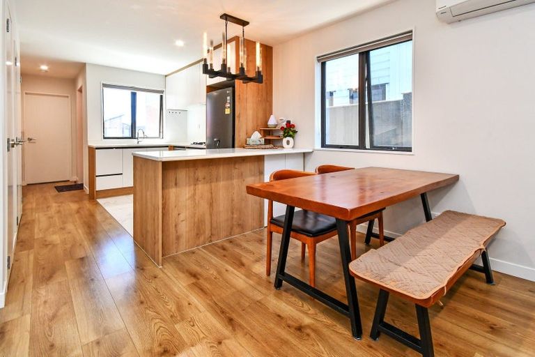 Photo of property in 7 Combat Street, Papakura, 2110