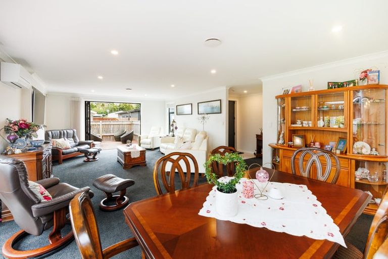 Photo of property in 16 Serenity Crescent, Kelvin Grove, Palmerston North, 4414