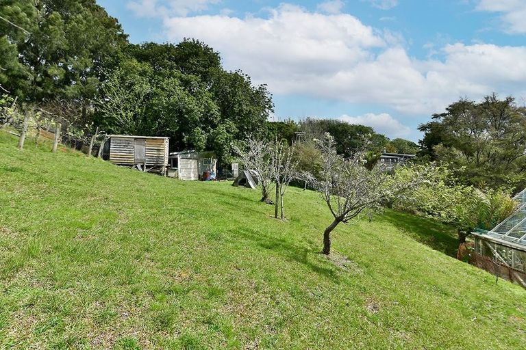 Photo of property in 4 Kanuka Road, Sandspit, Warkworth, 0982