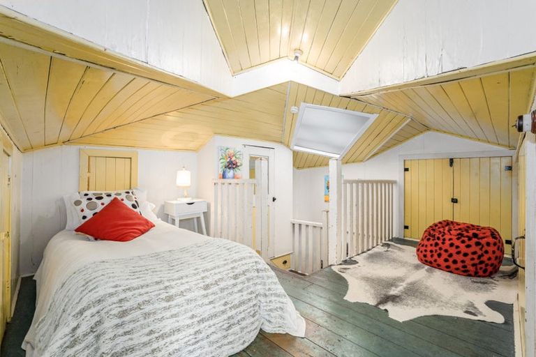 Photo of property in 256 Adelaide Road, Newtown, Wellington, 6021