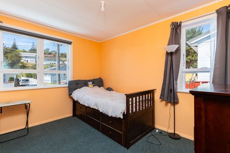 Photo of property in 189 Sievers Grove, Cannons Creek, Porirua, 5024
