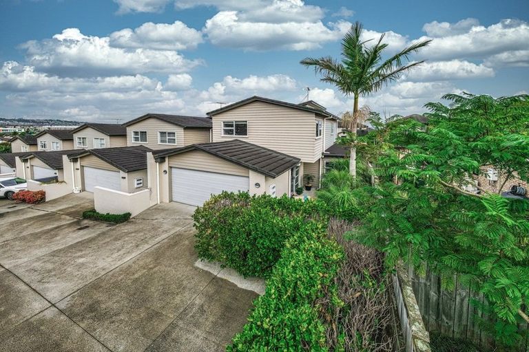 Photo of property in 50 Topland Drive, Flat Bush, Auckland, 2019