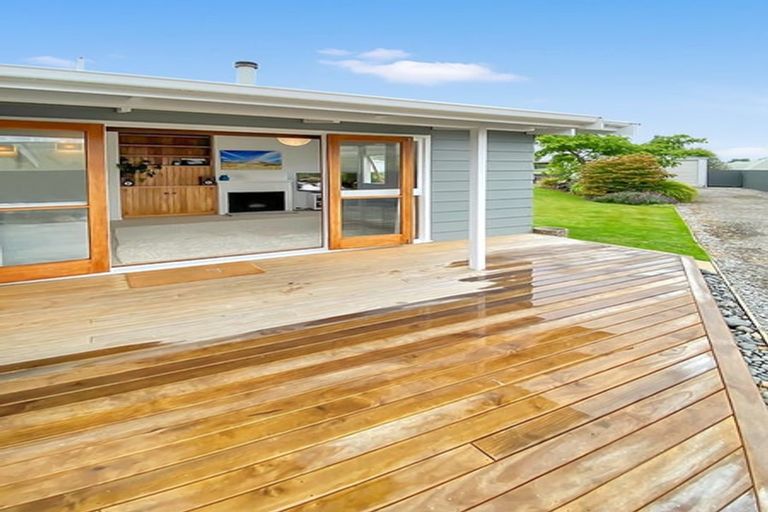 Photo of property in 92 Tollemache Road East, Longlands, Hastings, 4122