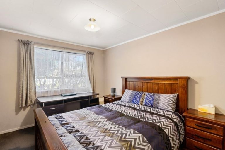 Photo of property in 17 Te Ana Place, Lynmore, Rotorua, 3010