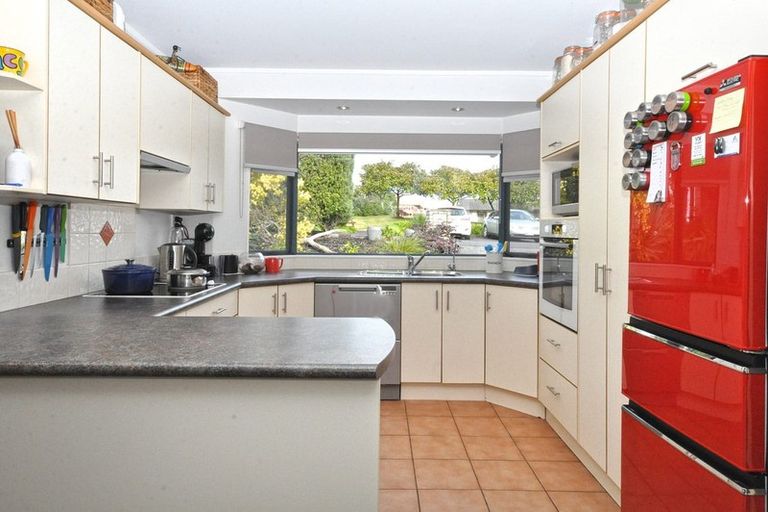 Photo of property in 1/64 Tapu Road, Huapai, Kumeu, 0810