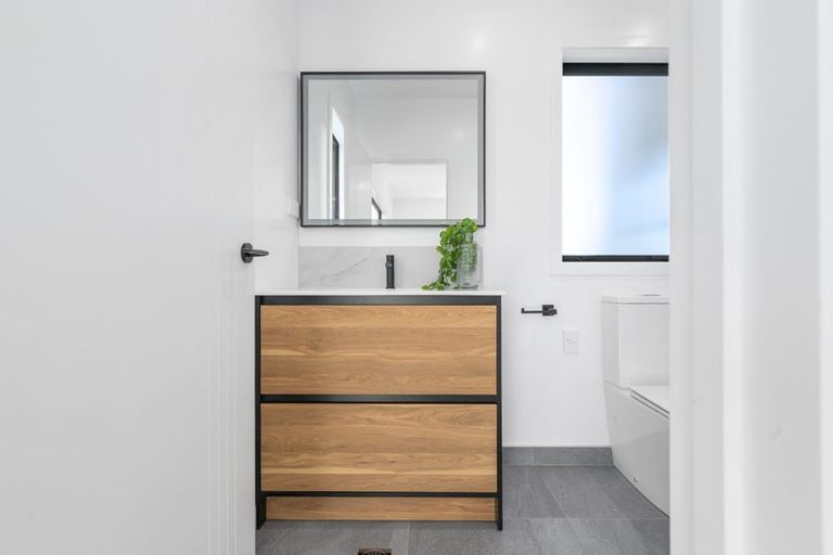 Photo of property in 2/99 Glen Lynne Avenue, Queenwood, Hamilton, 3210