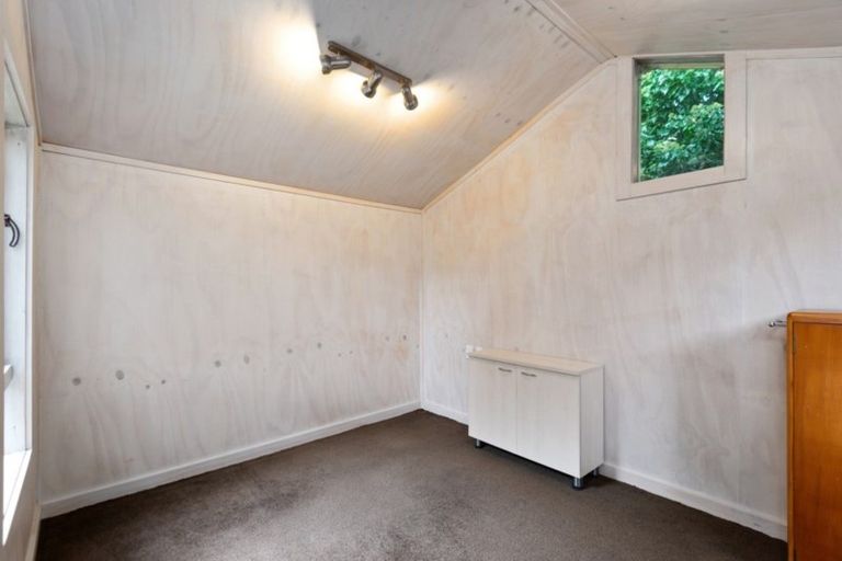 Photo of property in 21 Bay View Road, Moncks Bay, Christchurch, 8081