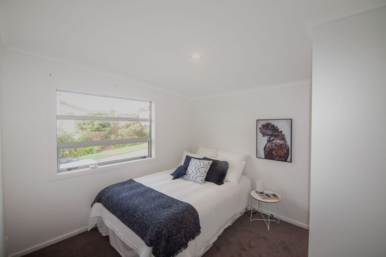 Photo of property in 40 Erlestoke Crescent, Churton Park, Wellington, 6037
