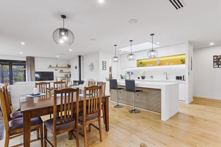 Photo of property in 12 Sloan Avenue, Rangiora, 7400