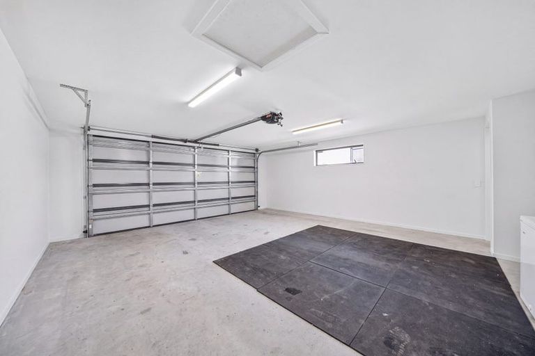 Photo of property in 79 Bannister Street, Jacks Point, Queenstown, 9371
