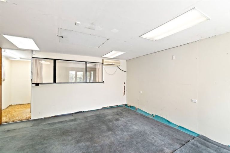 Photo of property in 59 Dunster Street, Burnside, Christchurch, 8053
