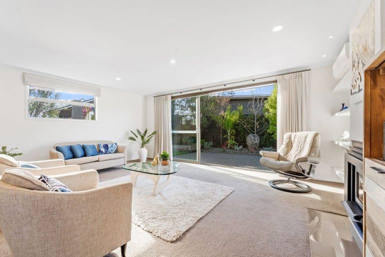 Photo of property in 26 Waitotara Way, Whitianga, 3510