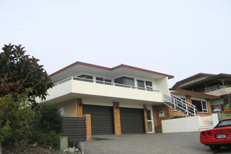 Photo of property in 8 Poaka Place, Taradale, Napier, 4112