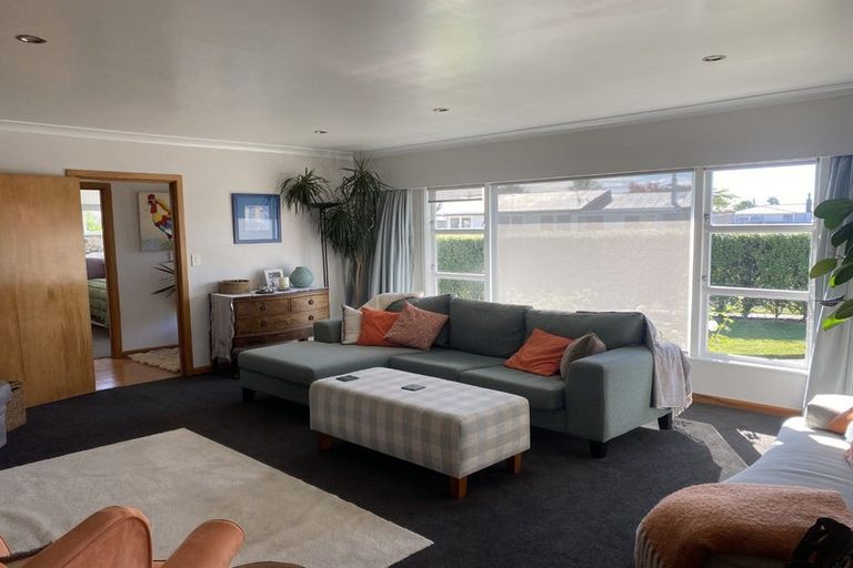 Photo of property in 24 Pembroke Street, Taradale, Napier, 4112