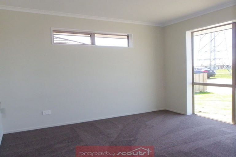 Photo of property in 10 Saddlers Lane, Yaldhurst, Christchurch, 8042