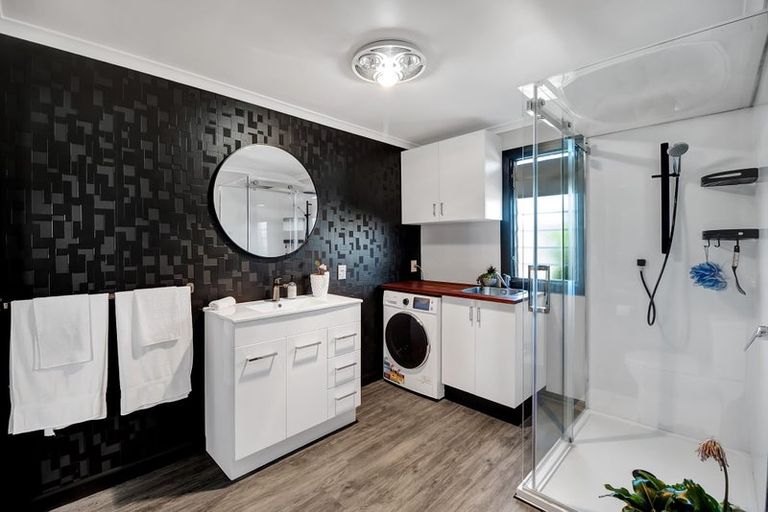 Photo of property in 34 Norfolk Street, Patea, 4520