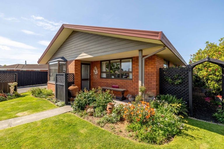 Photo of property in 21 Wiltshire Court, Rangiora, 7400