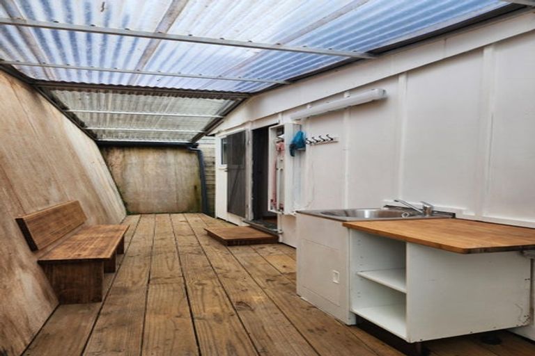 Photo of property in 53 Pitcairn Street, Oakura, 4314