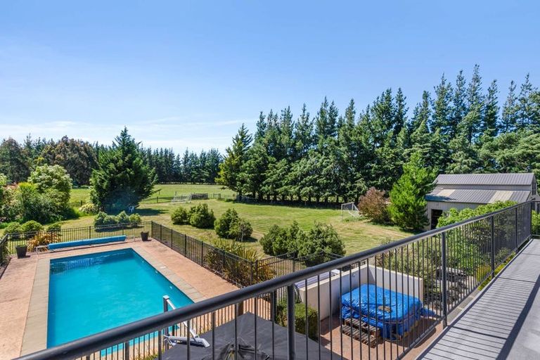 Photo of property in 16 Harpers Road, Loburn, Rangiora, 7472