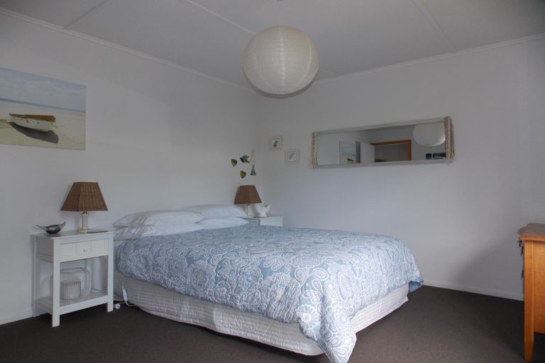 Photo of property in 47 Ocean View Road, Waihi Beach, 3611