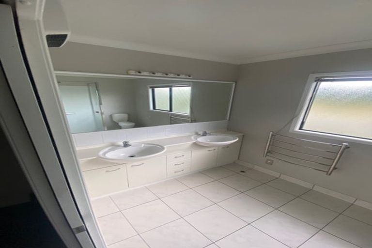 Photo of property in 572 Bower Avenue, Parklands, Christchurch, 8083