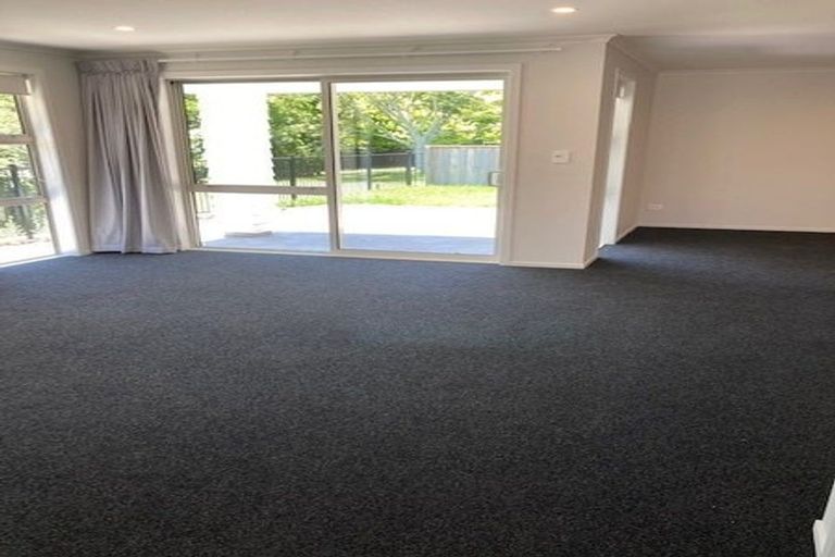 Photo of property in 10 Ratahi Way, Omokoroa, 3114