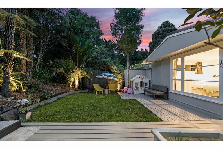 Photo of property in 105 Wood Bay Road, Titirangi, Auckland, 0604