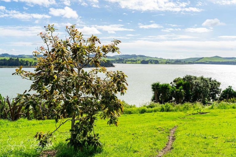Photo of property in Pahi Road, Pahi, Paparoa, 0571