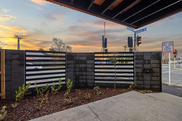 Photo of property in 146d Edgeware Road, St Albans, Christchurch, 8014