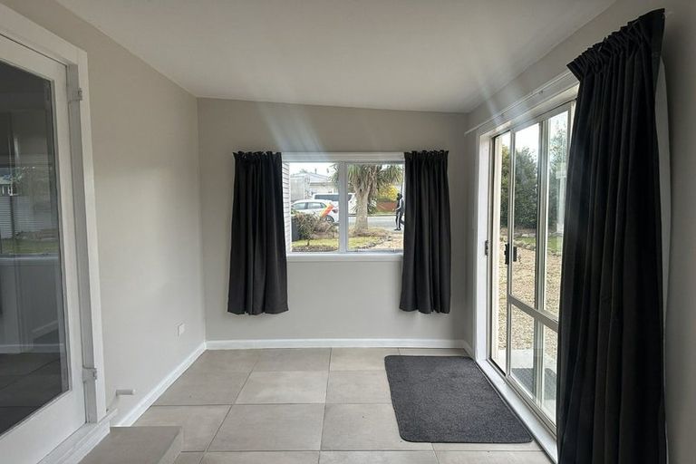 Photo of property in 85 Cox Street, Geraldine, 7930