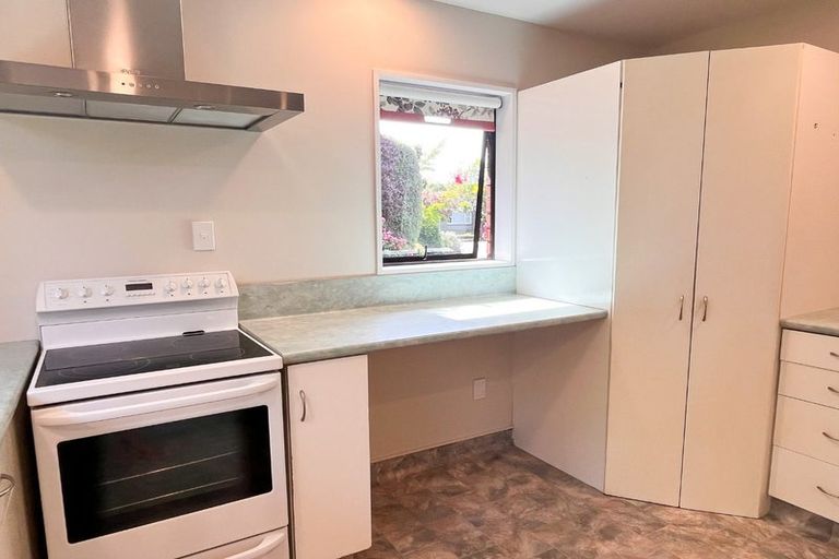 Photo of property in 9 Ilkley Place, Ilam, Christchurch, 8041