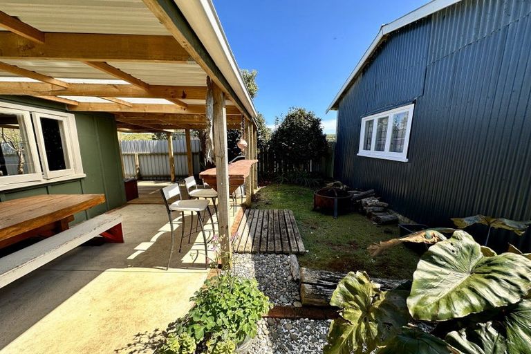 Photo of property in 12 Briscoe Street, Awakino, Mokau, 4376