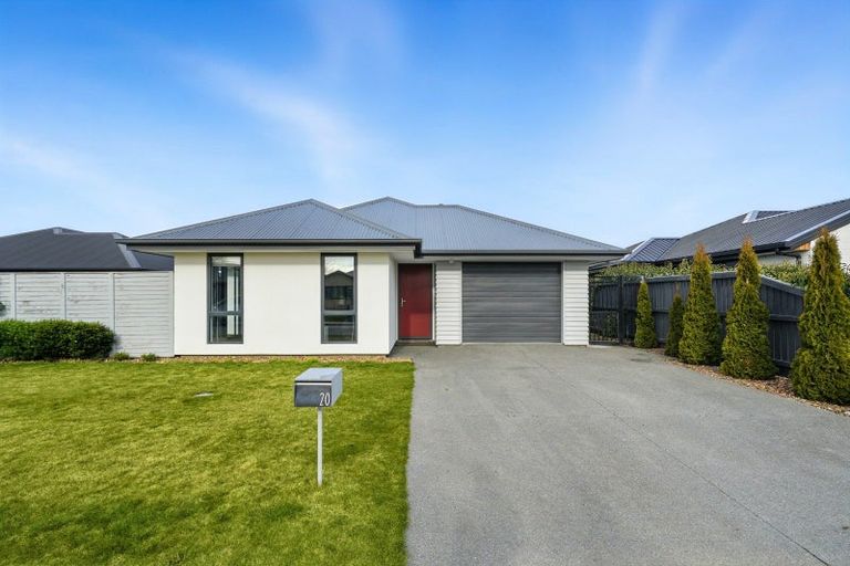 Photo of property in 20 Tara Crescent, Woodend, 7610