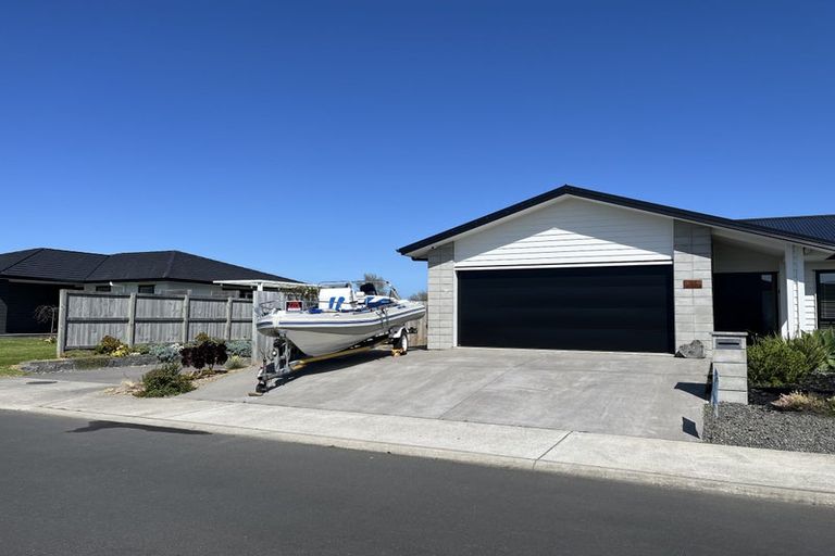 Photo of property in 155 Kupe Drive, Whitianga, 3510