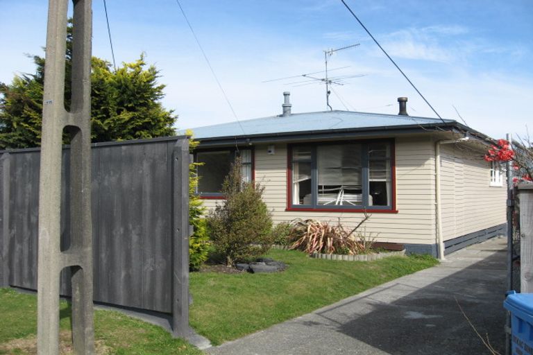 Photo of property in 133 Wise Street, Wainuiomata, Lower Hutt, 5014