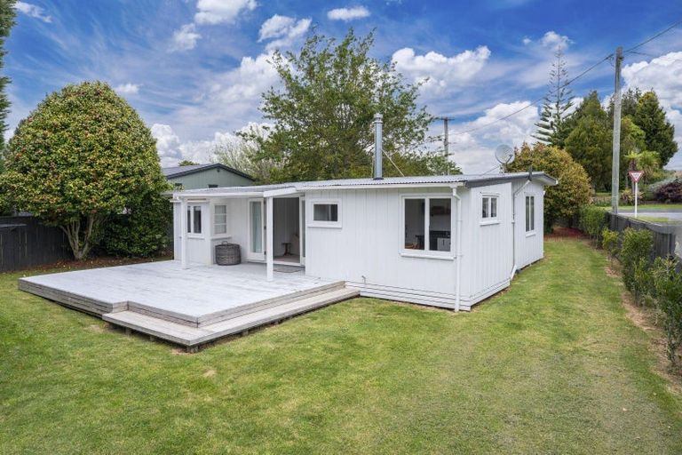 Photo of property in 17 Lake Road, Mangakino, 3421