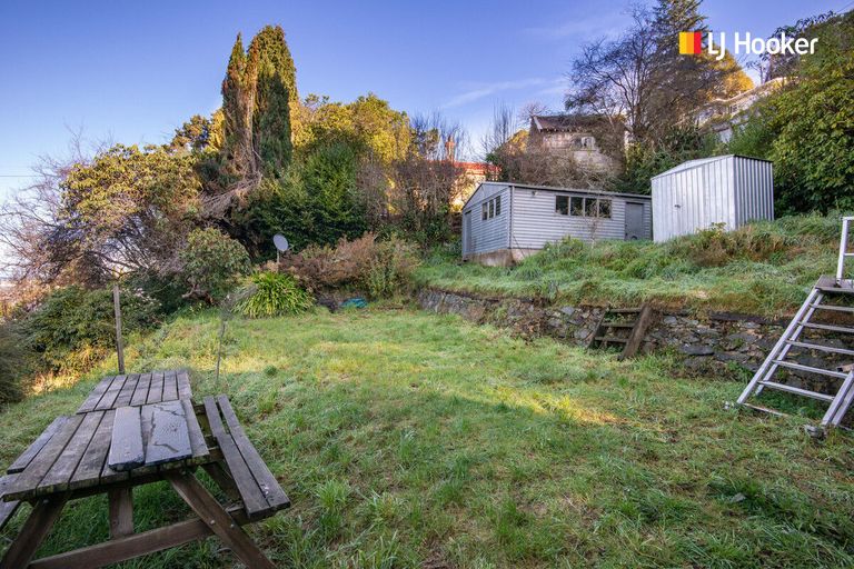 Photo of property in 71 Gladstone Road North, Dalmore, Dunedin, 9010