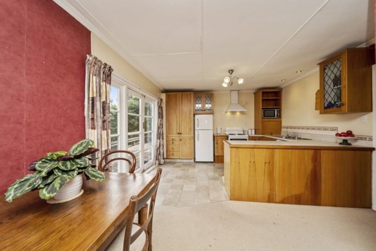 Photo of property in 86 Cordelia Street, Stratford, 4332