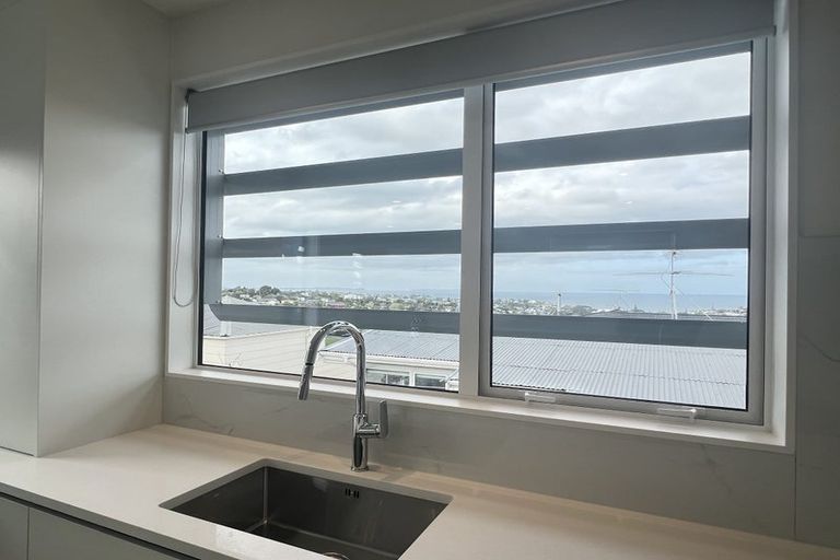 Photo of property in 319d East Coast Road, Mairangi Bay, Auckland, 0630