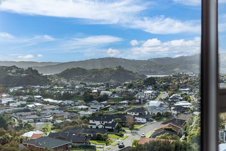 Photo of property in 174 Navigation Drive, Whitby, Porirua, 5024