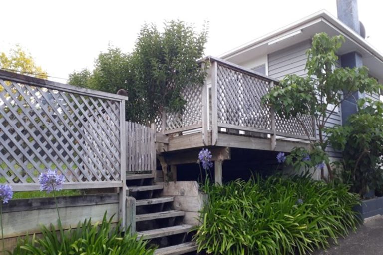 Photo of property in 1/37 Nile Road, Milford, Auckland, 0620