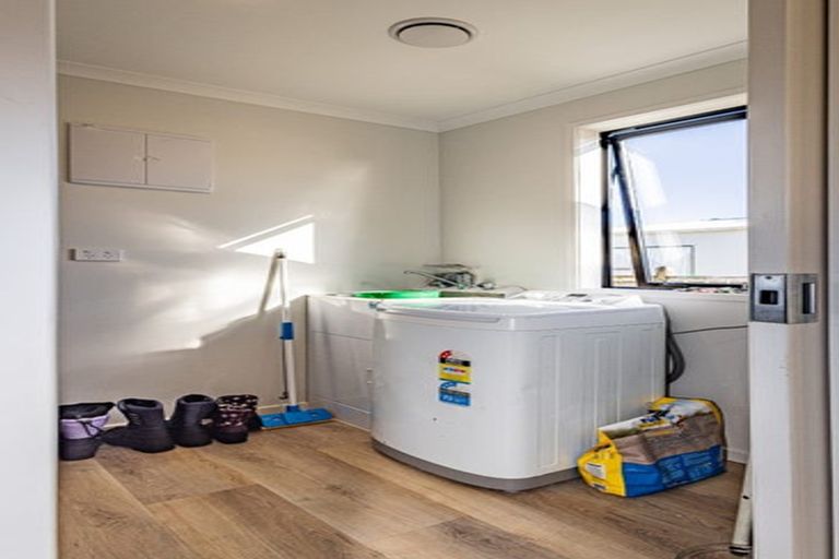 Photo of property in 93 Ranolf Street, Glenholme, Rotorua, 3010