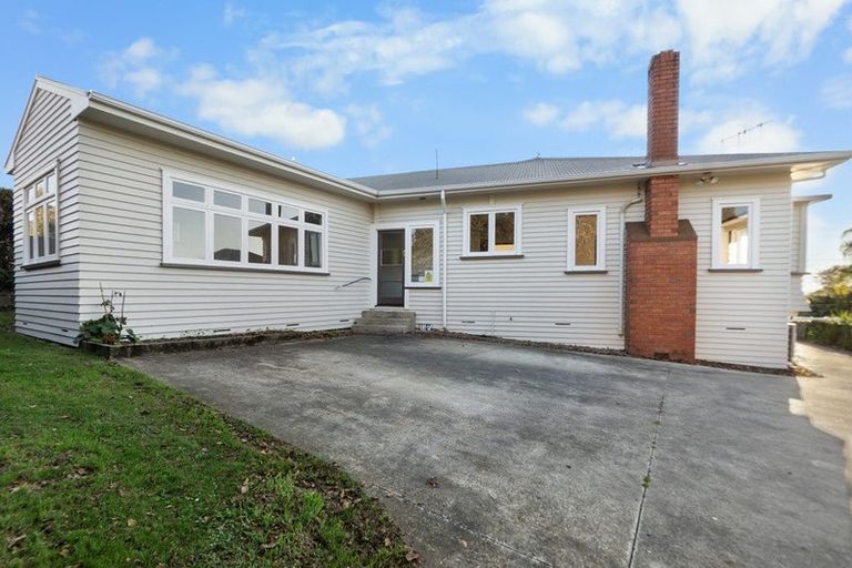 Photo of property in 12 Hillcrest Road, Hillcrest, Hamilton, 3216