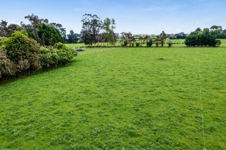 Photo of property in 389 Fraser Road, Normanby, Hawera, 4673
