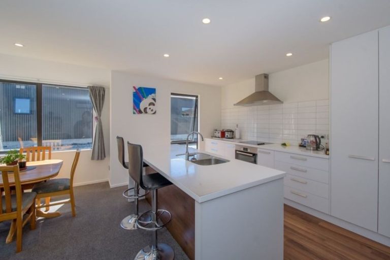 Photo of property in 8 Perriam Place, Mount Pisa, Cromwell, 9383