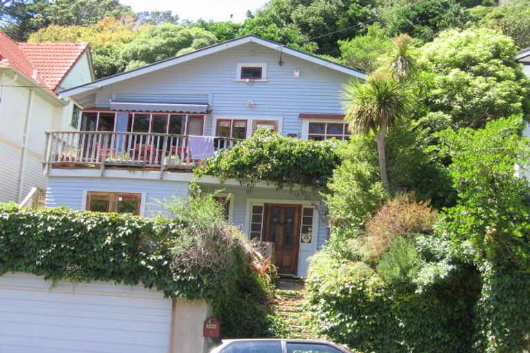 Photo of property in 3 Glen Road, Kelburn, Wellington, 6012