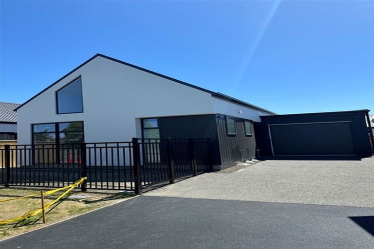 Photo of property in 1b Maelor Place, Bryndwr, Christchurch, 8053