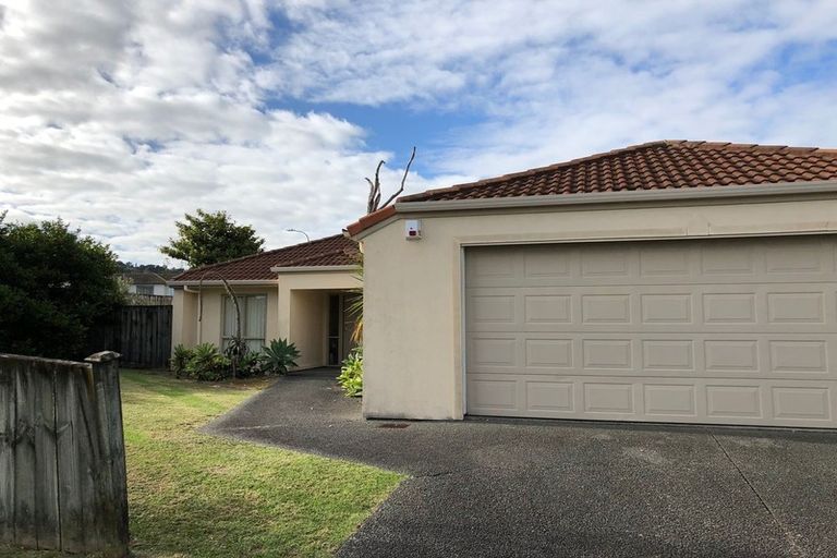 Photo of property in 226 Kilkenny Drive, East Tamaki Heights, Auckland, 2016