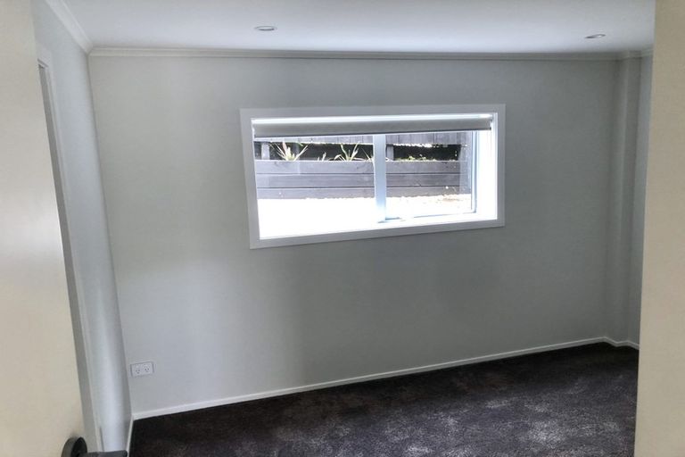 Photo of property in 1/180 Coronation Road, Hillcrest, Auckland, 0627